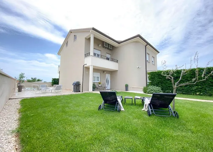 בית נופש Casa Hana *