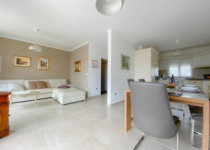 Casa Hana * Bužinija